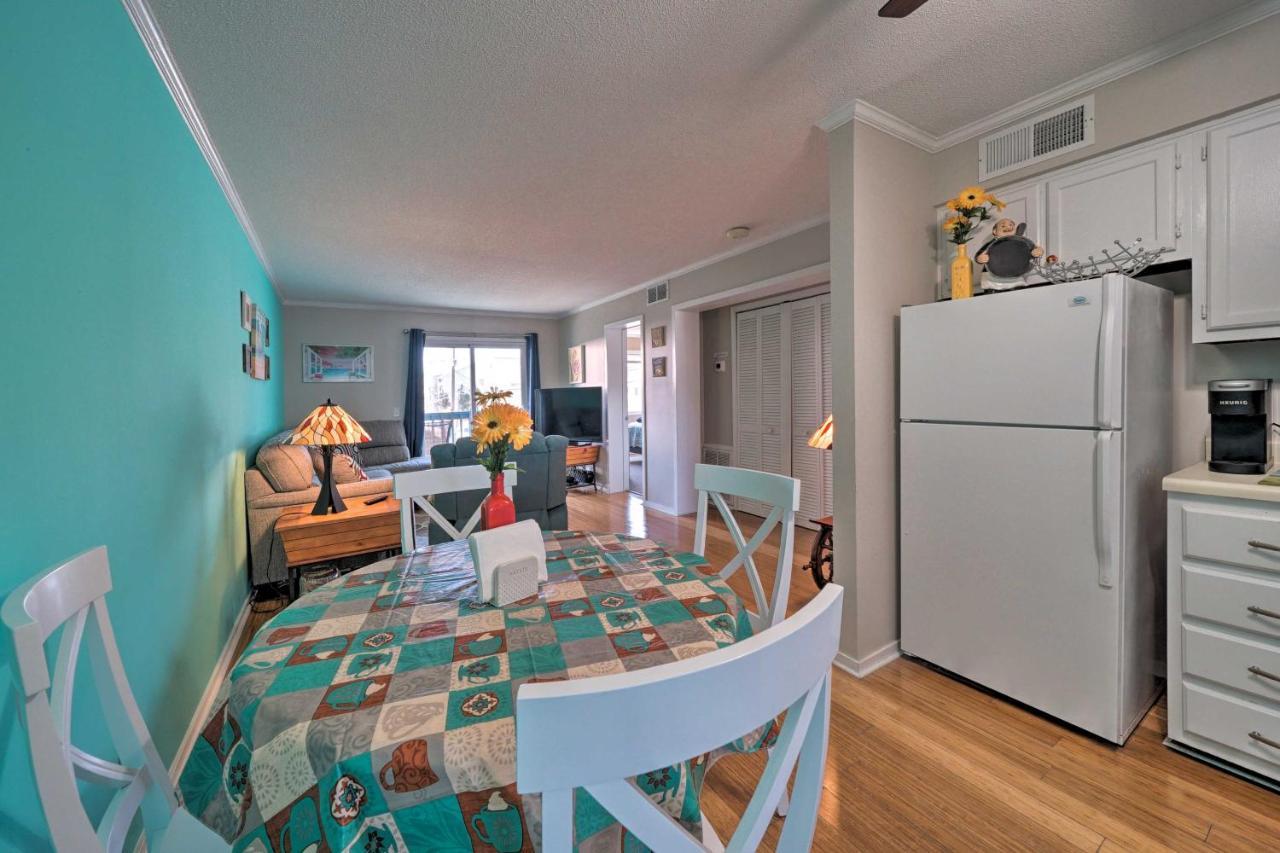 Condo With Balcony And Pool Walk To 2 Beach Accesses! Carolina Beach Exteriér fotografie